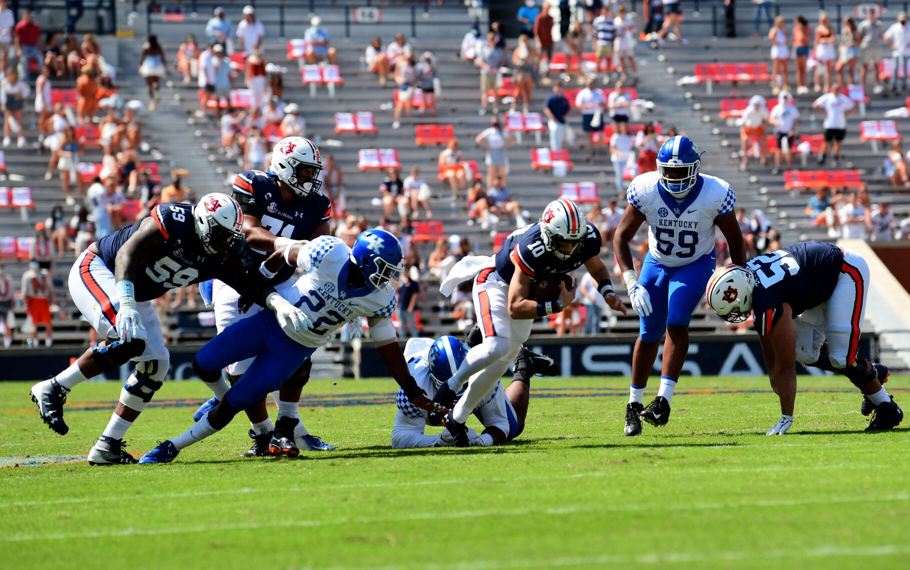 Football: Auburn vs Kentucky